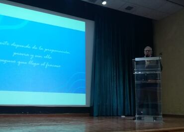 Nelson Vargas comparte experiencia olímpica en la UNAM