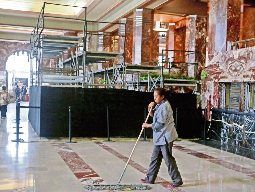 Se apresuró el montaje de templetes en el interior del recinto (CRISTOPHER ROGEL BLANQUET. EL UNIVERSAL)