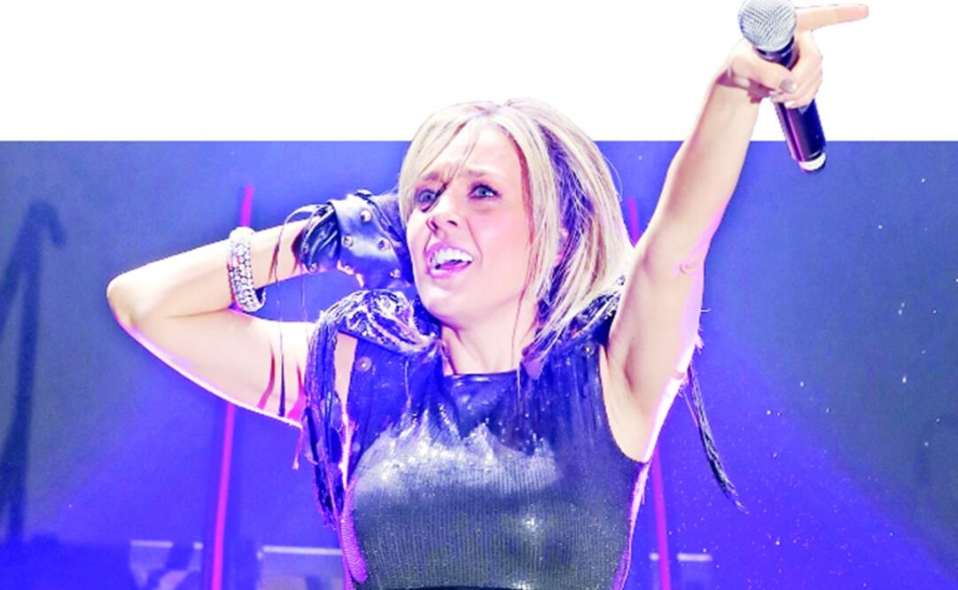 Fey interpretó los temas que se han convertido en himnos para la comunidad gay. Foto: GERMÁN ESPINOSA. EL UNIVERSAL