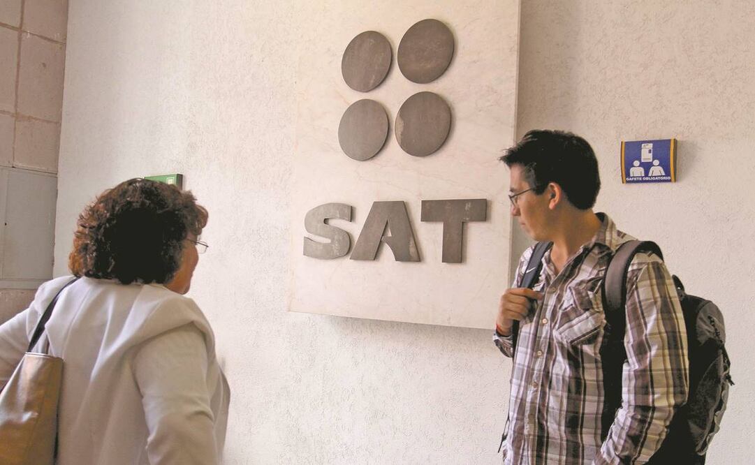 Para facturar con el IVA reducido de 8% en lugar de 16%, se anotaron 8 mil 233 causantes; 140 son grandes contribuyentes, refiere el SAT. Foto: Archivo/ El Universal.