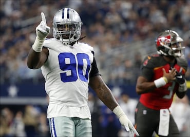 Cowboys derrotan a Buccaneers y amarran su división