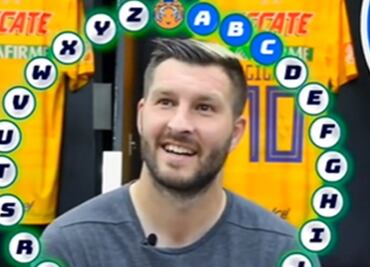 André-Pierre Gignac mostró su lado más mexicano en una dinámica de cultura del país