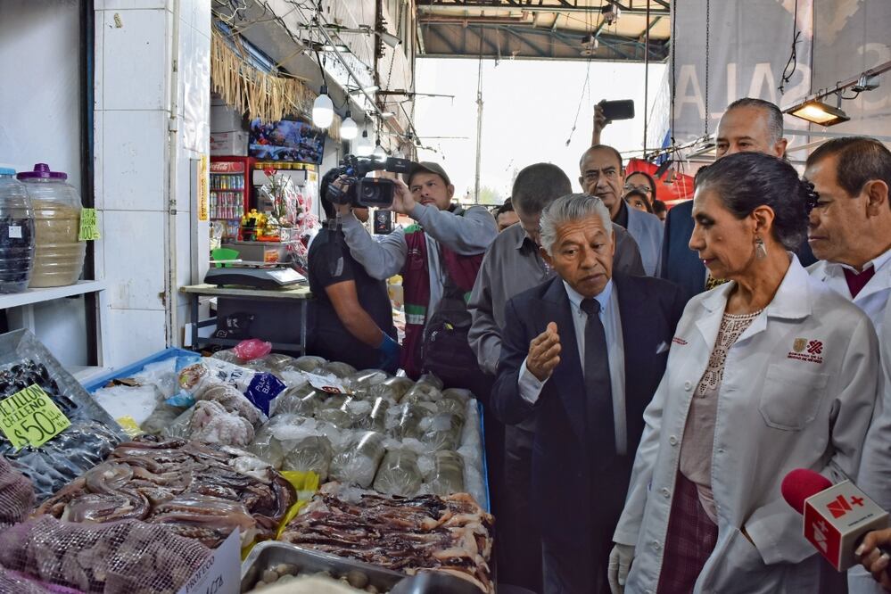 Las autoridades sanitarias pusieron en marcha el Operativo Vigilancia Sanitaria en Temporada de Cuaresma 2024. Foto: Eduardo Castañeda | El Universal
