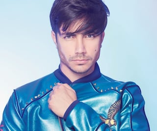 Sian Chiong se dejó sentir y retoma su actividad como cantante y compositor