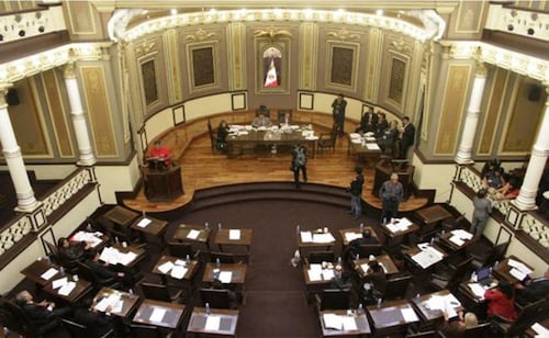 Congreso de Puebla revoca mandato de alcaldes de 3 municipios por problemas de ingobernabilidad; crea concejos municipales