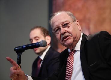 Lawyer: Peña Nieto and Videgaray should testify in Mexico corruption case