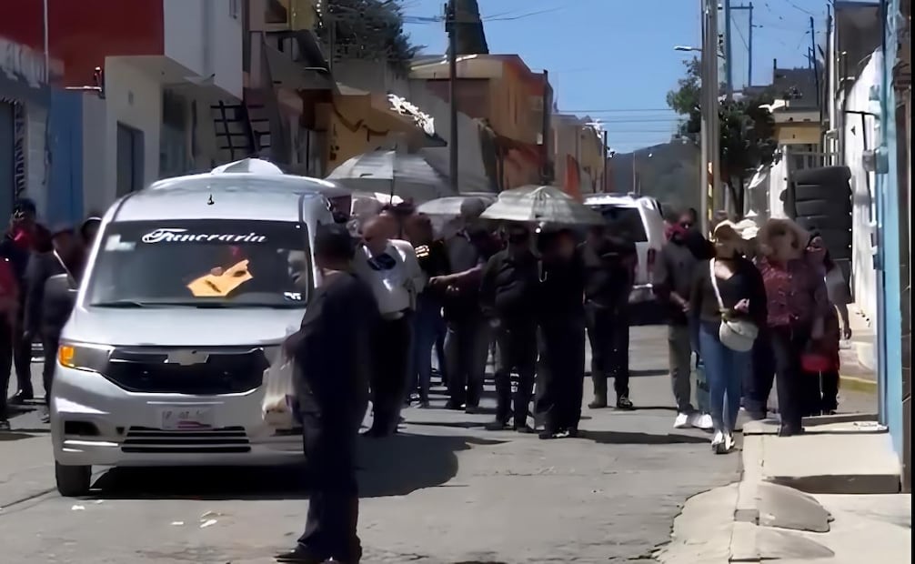 Tras su muerte, familiares, amigos y personas cercanas se reunieron para acompañar su despedida. | Foto: Captura de pantalla.