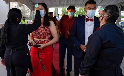 Texas prohíbe que escuelas públicas exijan el uso de cubrebocas por Covid-19