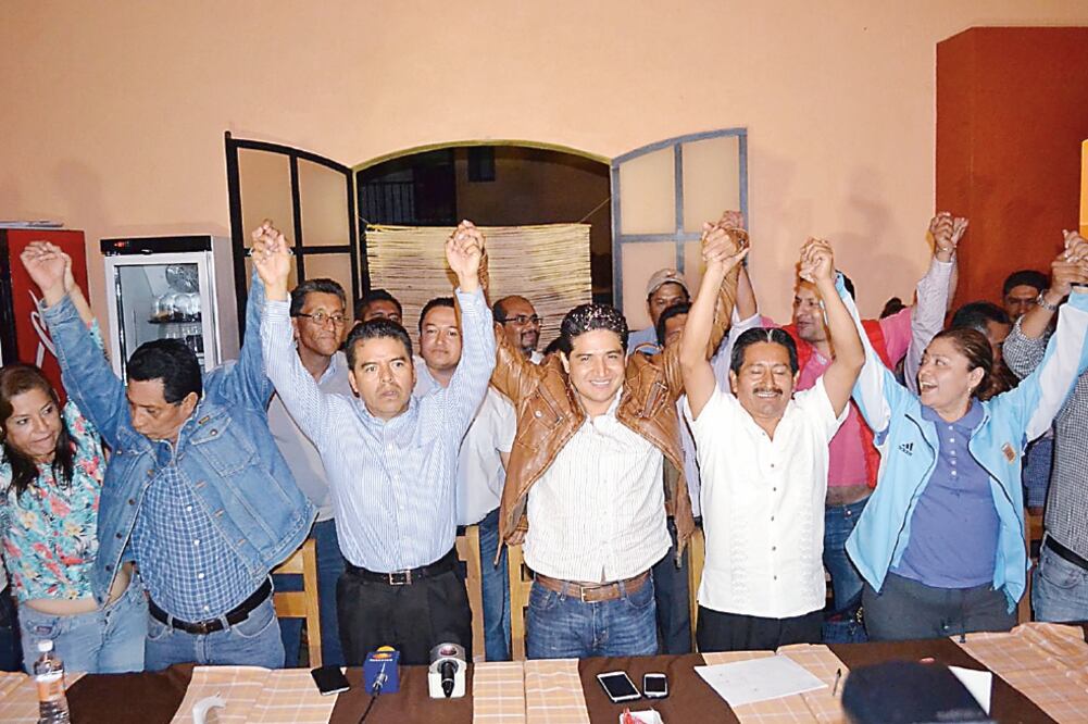 Nabor obtuvo 6 mil 682 votos en Tixtla, contra 5 mil 186 del candidato priísta (DASSAEV TÉLLEZ. EL UNIVERSAL)