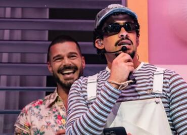 Ricky Martin disfruta con su hijo Santino del concierto de Bad Bunny ¡desde arriba del escenario!