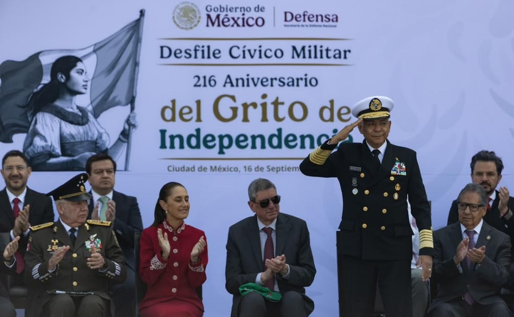 Almirante Raymundo Pedro Morales Ángeles, titular de la Marina durante el Desfile Cívico Militar por el 216 Aniversario del Grito de Independencia, el 16 de septiembre de 2026 (16/09/2026). Foto: Hugo Salvador / EL UNIVERSAL