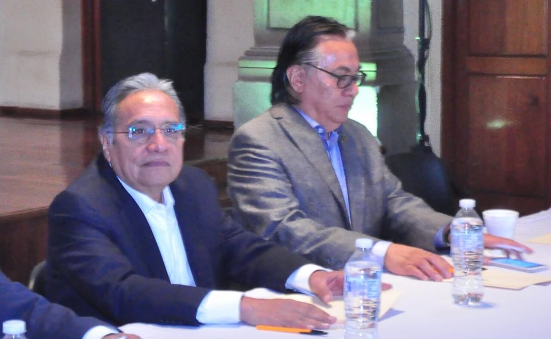 En el evento de adhesión estuvieron Luciano Jimeno, coordinador del Partido Humanista de la Ciudad de México, e Isaías Villa, representante del PRD./Especial