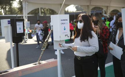 Con constancia de vacunación y cubrebocas ingresa el público al Corona Capital 