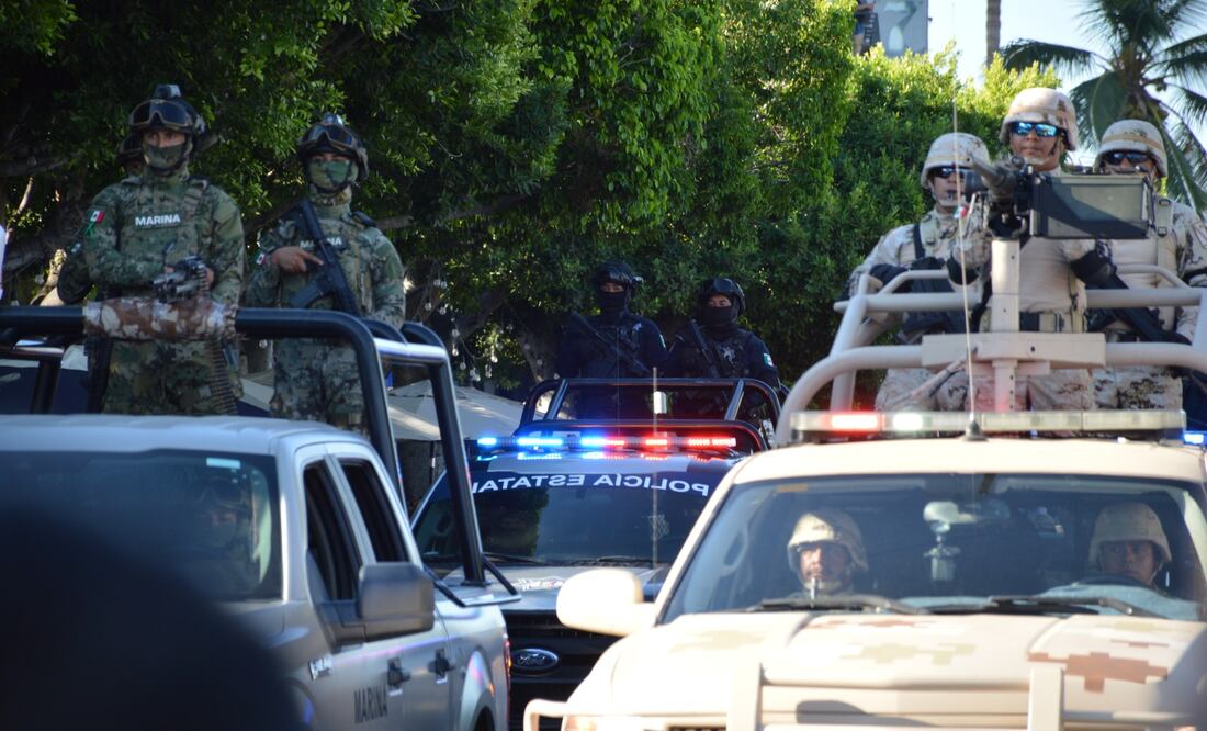 Fuerzas de seguridad aseguraron 60 kilos de marihuana y más de 200 mil dosis de crystal, además de armas y equipo táctico, en operativos realizados en Loreto, BCS. (Foto: especial)