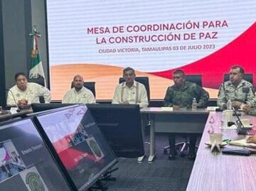 Tras sobrevivir a atentado, Héctor Villegas acompaña a gobernador de Tamaulipas en mesa de seguridad
