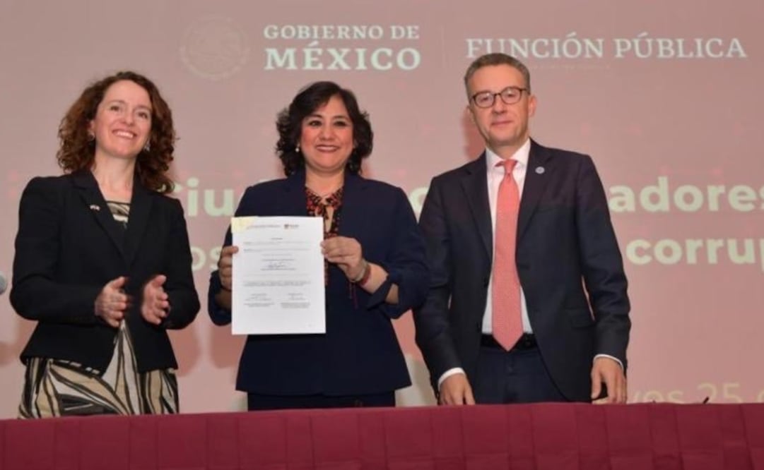Presentación de la plataforma “Ciudadanos Alertadores contra la Corrupción”. Foto: Twitter @Irma_Sandoval