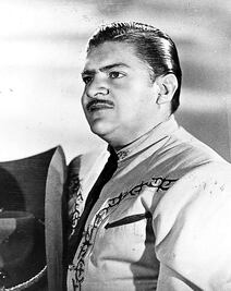 A la pantalla, "El hijo del pueblo"