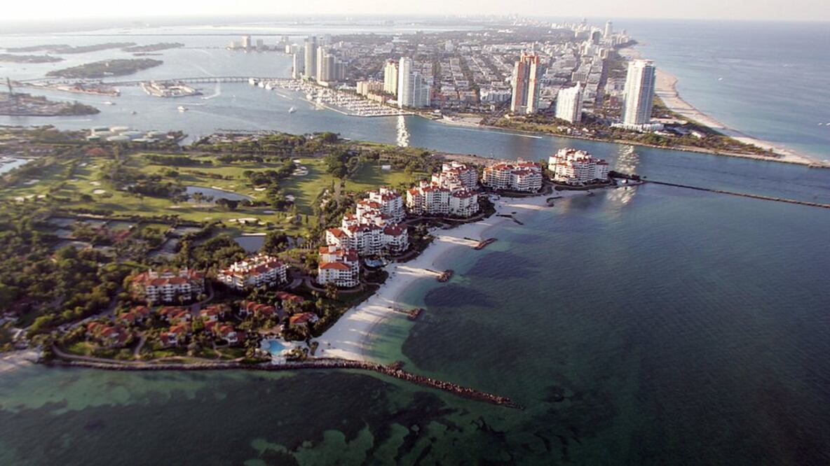 La exclusiva isla de Fisher Island, uno de los barrios más ricos de Estados Unidos (Foto: Getty Images)