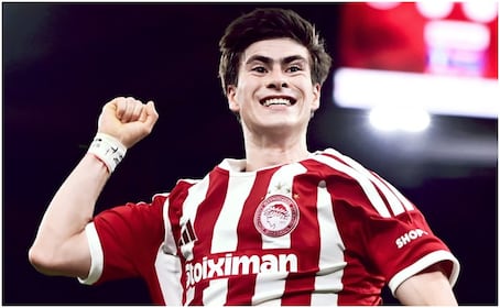 Armando González brilla con su primer doblete en Europa en triunfo del Olympiacos