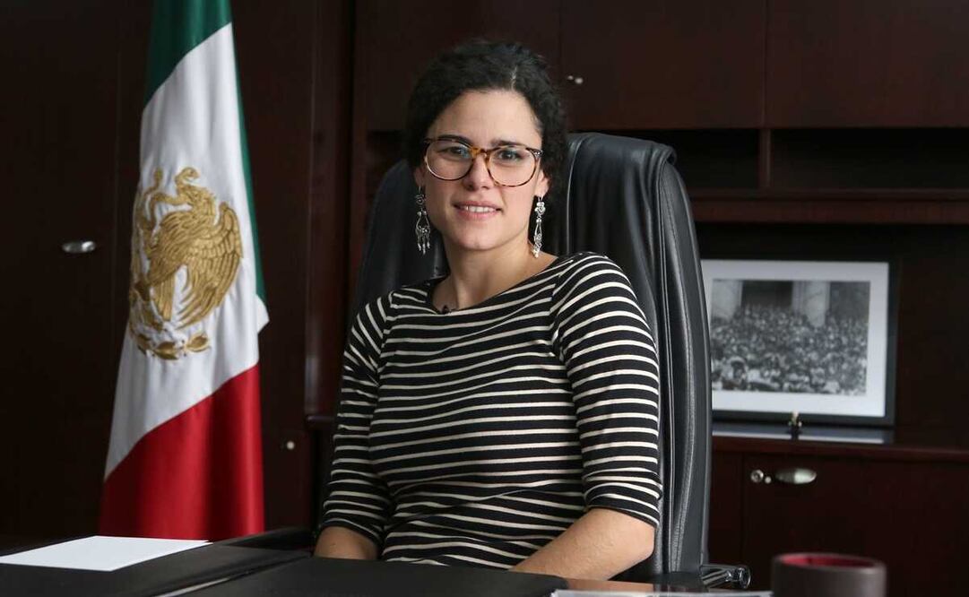 Luisa María Alcalde resaltó que los contratos colectivos verdaderos, que ya fueron legitimados, tienen una diferencia salarial de 19 por ciento respecto a los que desaparecieron. Foto: EL UNIVERSAL
