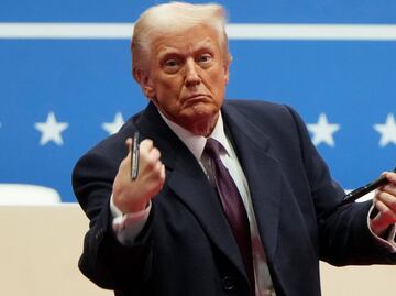 WSJ califica aranceles de Trump como “la guerra comercial más tonta de la historia”; “el ataque económico a los vecinos no tiene sentido”, dice