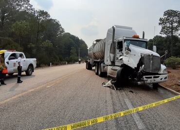 Muere un niño y una joven migrantes en accidente automovilístico en Chiapas