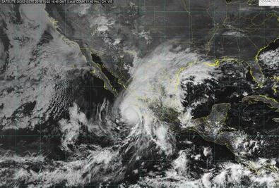 Declaran emergencia extraordinaria en Sinaloa y Nayarit por “Willa”