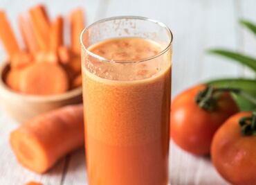 El jugo de frutas y verduras que ayuda a la reproducción de los glóbulos blancos