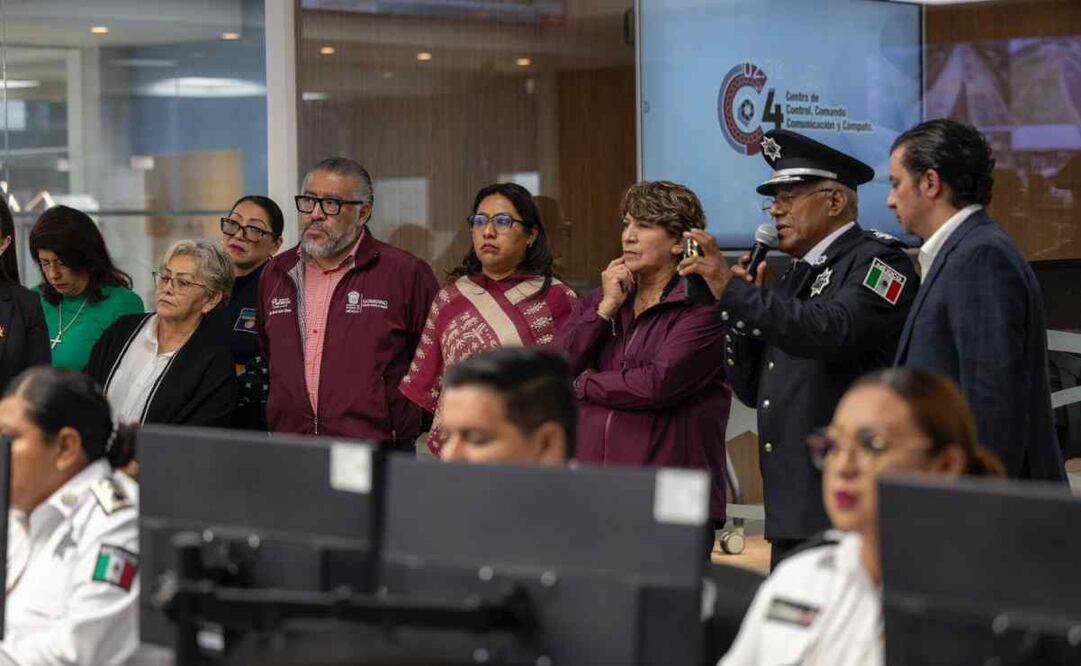 “Hoy con este nuevo centro de comando con tecnología avanzada que va a vigilar, controlar y coordinar diversas acciones para cuidar con eficacia y humanismo a la ciudadanía a la que sirve”, expresó Gómez Álvarez. Foto: Especial