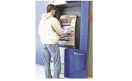 25% de municipios no tienen servicios financieros: Coneval