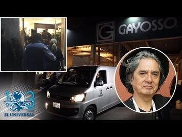 Cuerpo de Armando Vega Gil llega a funeraria