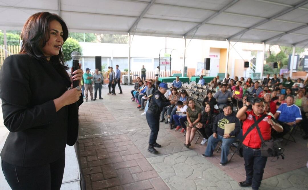 Foto: Tomada de Twitter @DioneAnguianoF