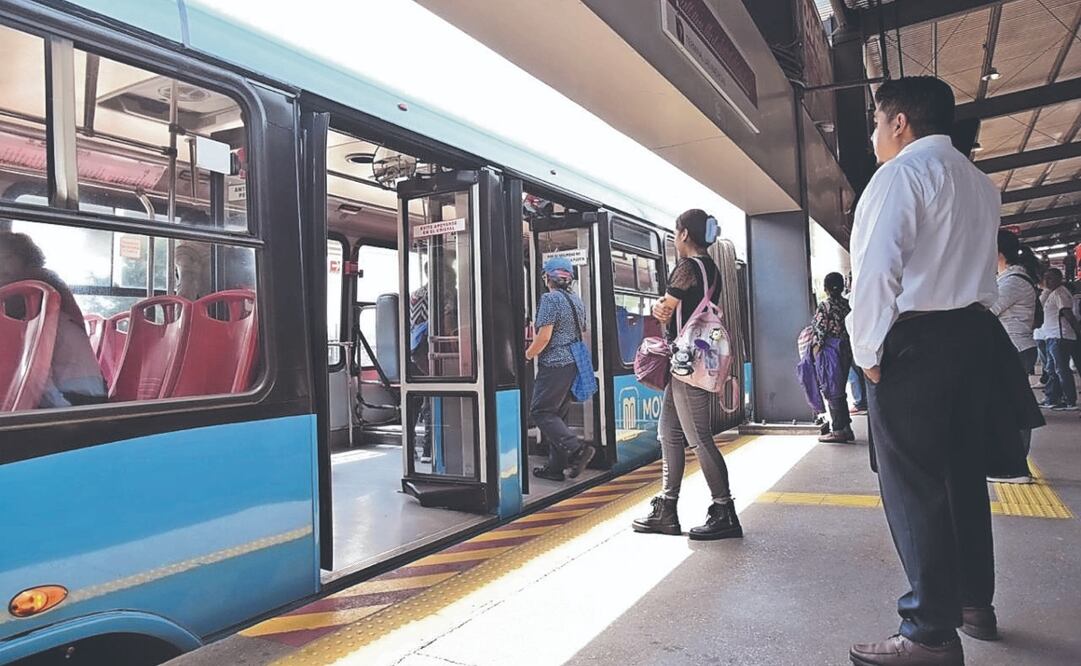 Las primeras 10 unidades operan desde agosto pasado. ARCHIVO EL UNIVERSAL