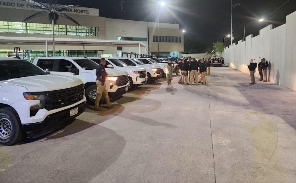 Detienen a 15 personas tras mega operativo en Ciudad Juárez, Chihuahua; decomisan armas, droga y efectivo.
Foto: Especial.