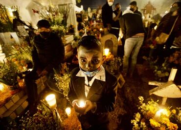 Así regresó el festejo al panteón de Mixquic