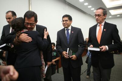 Normalistas no fueron quemados, concluye GIEI sobre caso Iguala