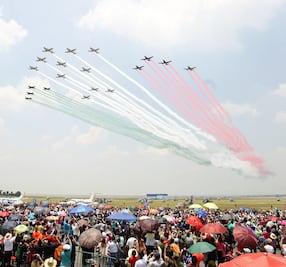 Inauguran espectáculo aéreo de las Fuerzas Armadas