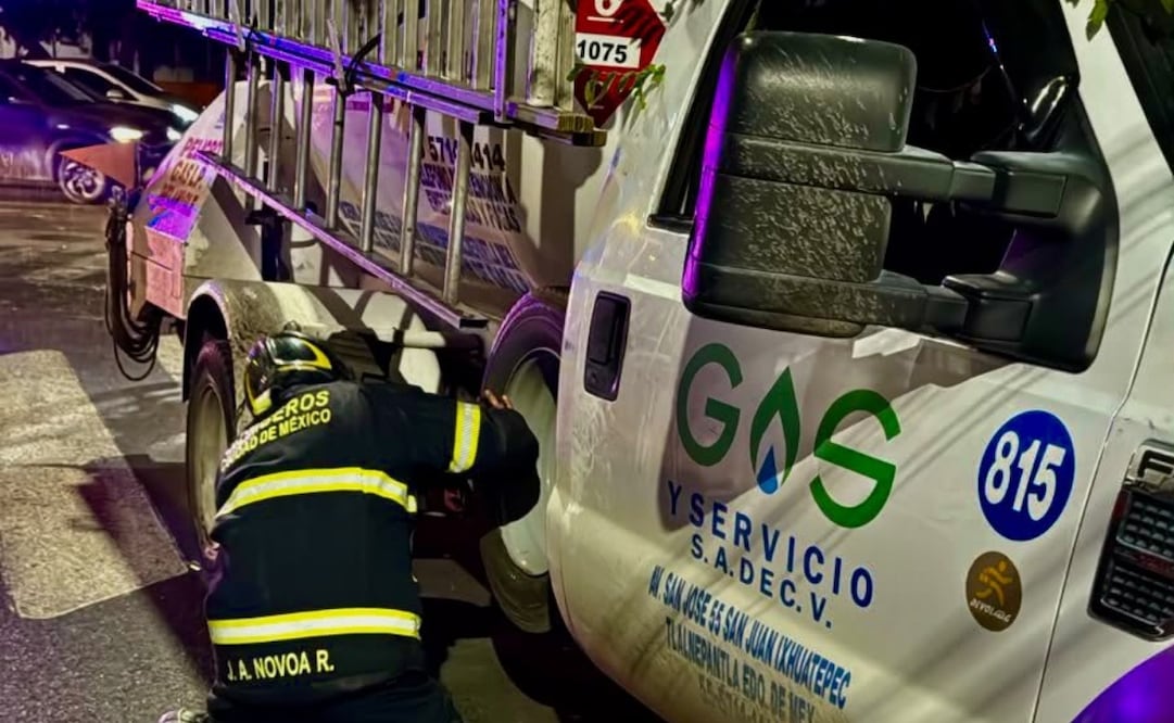 Este martes 8 de septiembre se registró un incendio en una pipa de gas en la colonia Santa María Insurgentes. Foto: especial