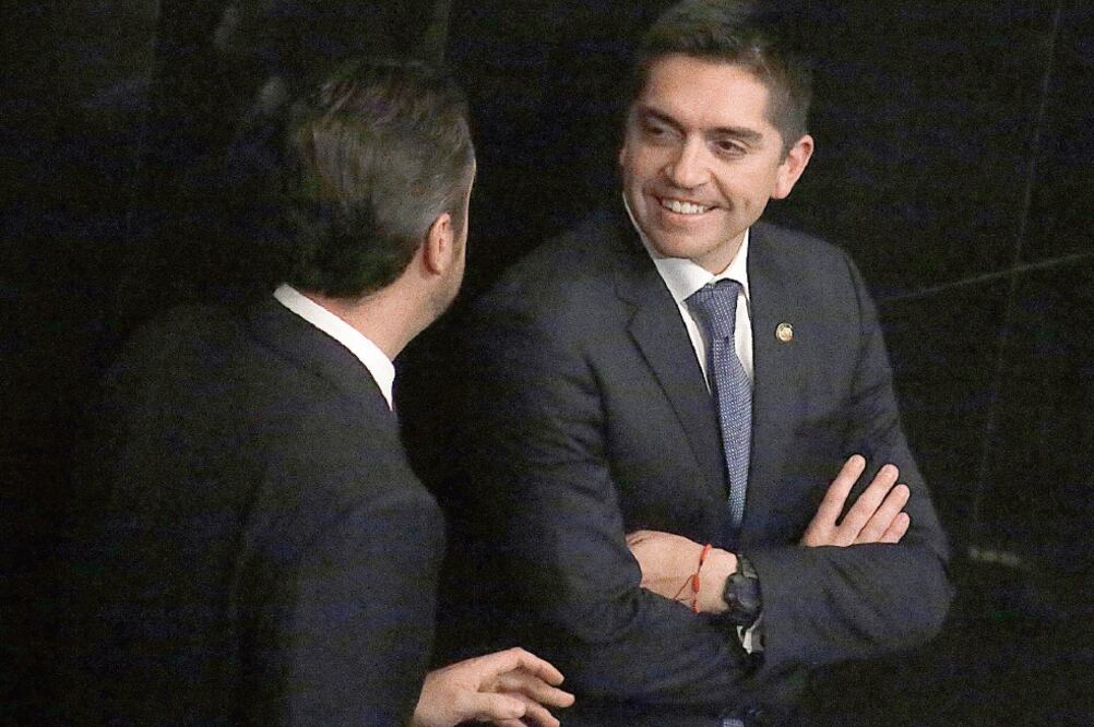 El senador panista Fernando Salazar detalló que estarían obligadas a sujeta rse a la fiscalización personas físicas, morales, sindicatos y organizaciones sociales (ARCHIVO EL UNIVERSAL)