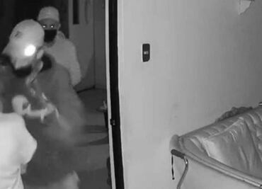 VIDEO: Hombres armados se meten a casa, golpean y asaltan a abuelita en SLP