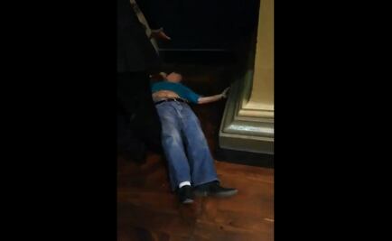 Hombre es "poseído por el demonio" durante misa en Guanajuato 