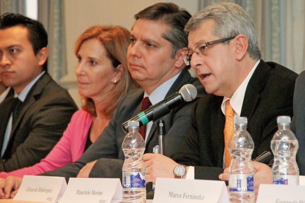 El especialista en transparencia y rendición de cuentas, Mauricio Merino Huerta, pidió al Poder Legislativo que se ponga de acuerdo en el diseño de una política pública que pueda combatir la lógica sistémica que está detrás de la corrupción (ARCHIVO)