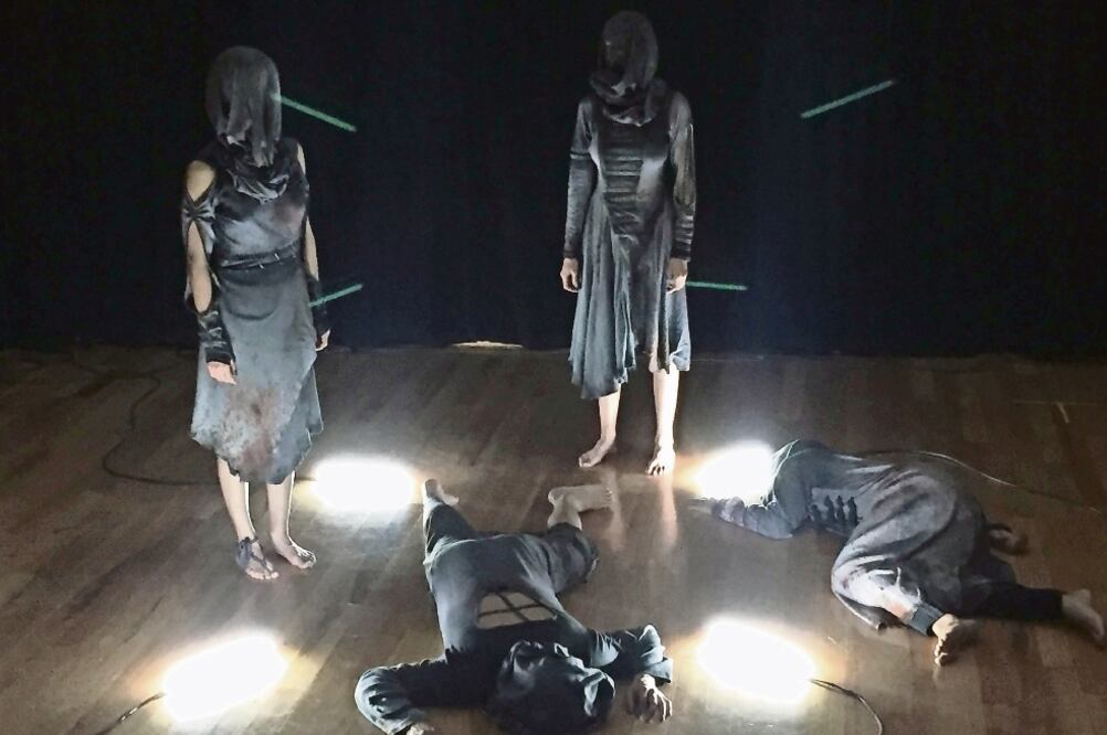 El dramturgo Octavio Michel Grau conjuga danza y teatro. (CORTESÍA: EL CORO DE LOS OTROS)