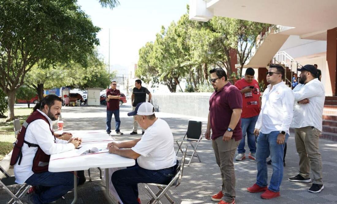 Recolectan firmas para impulsar revisión del caso del exgobernador Francisco Cabeza de Vaca (16/11/2025). Foto: Especial