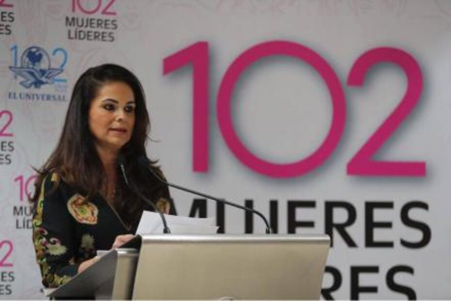 EL UNIVERSAL honors the 102 Women Leaders in Mexico Forum