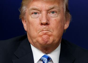 Cierre del gobierno opaca el primer aniversario de Trump como presidente