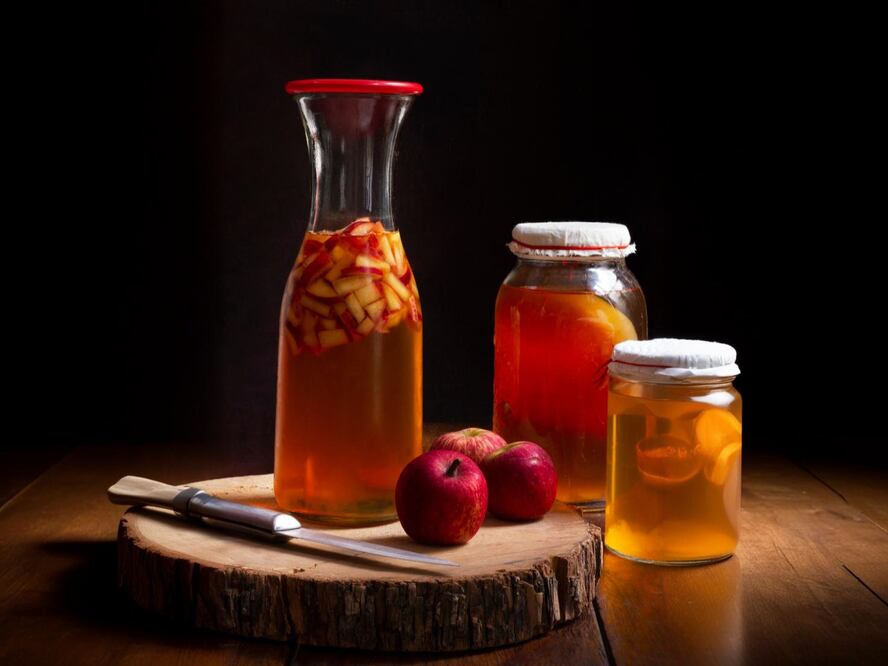 El vinagre de manzana no siempre tiene efectos positivos tras su ingesta. Foto: Freepik