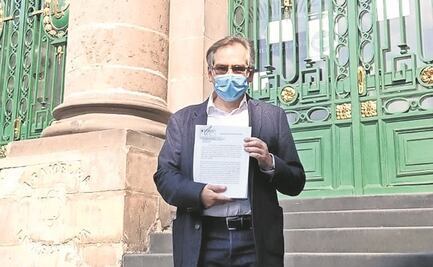 Buscan destitución de Sandra Cuevas