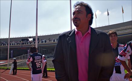 Hugo Sánchez vuelve a ser opción para dirigir al Cruz Azul