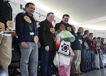 Sedesol inaugura tienda y lechería en Hidalgo